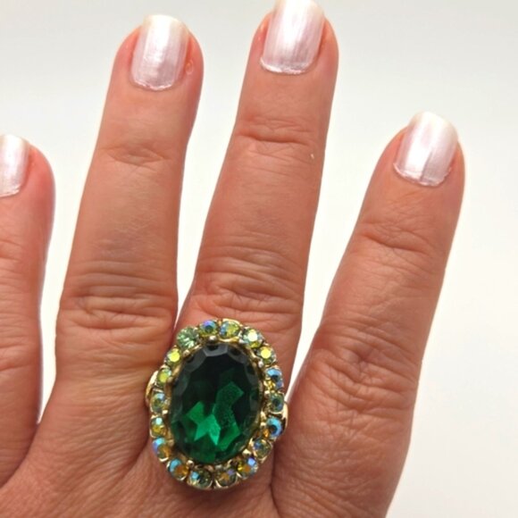 Vintage Gold Plated Green Stone Statement Ring AB rhinestones - Picture 3 of 5